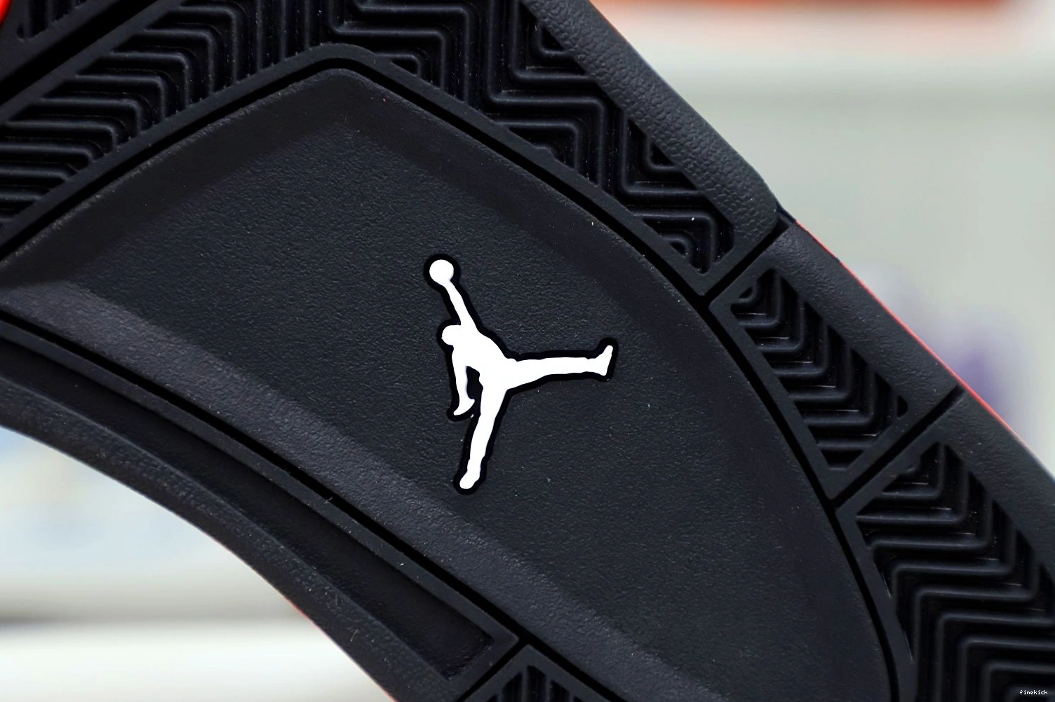 AIR JORDAN 'RED RETRO 4 THUNDER' 1229